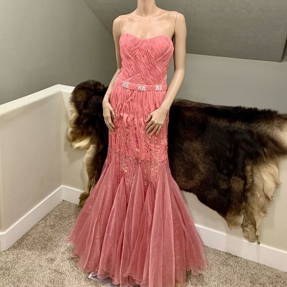 Vintage Style, Multiple Ways to Wear, Stunning Sequins & Beaded Mermaid  Gown - Picture 1 of 16